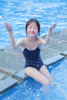 宝宝把腿抬起来靠墙上怎么回事